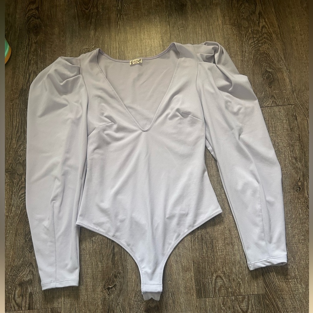 Free People Long Sleeve V-Neck Bodysuit in Light Lavender